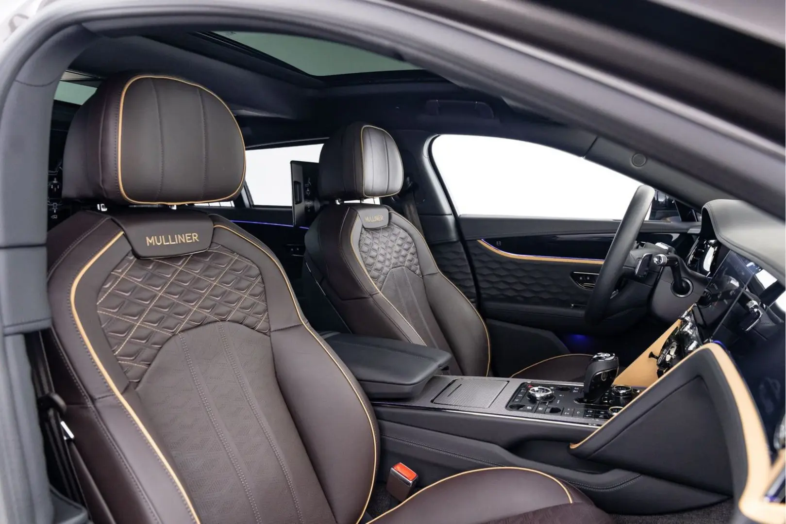 Flying Spur Mulliner V8 Hybrid MY25