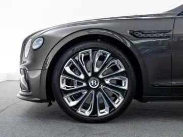 Flying Spur Mulliner V8 Hybrid MY25