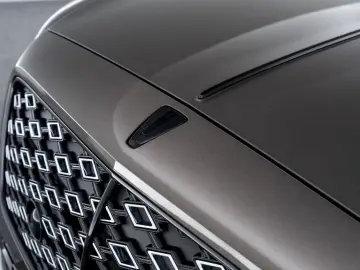 Flying Spur Mulliner V8 Hybrid MY25