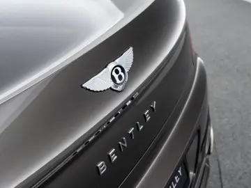 Flying Spur Mulliner V8 Hybrid MY25