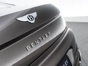 Flying Spur Mulliner V8 Hybrid MY25