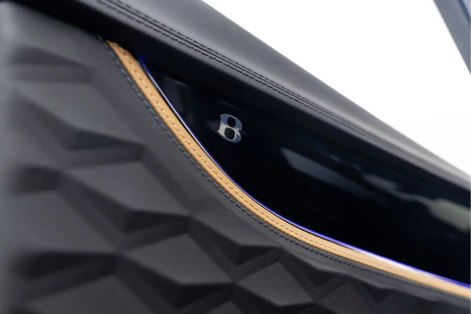 Flying Spur Mulliner V8 Hybrid MY25