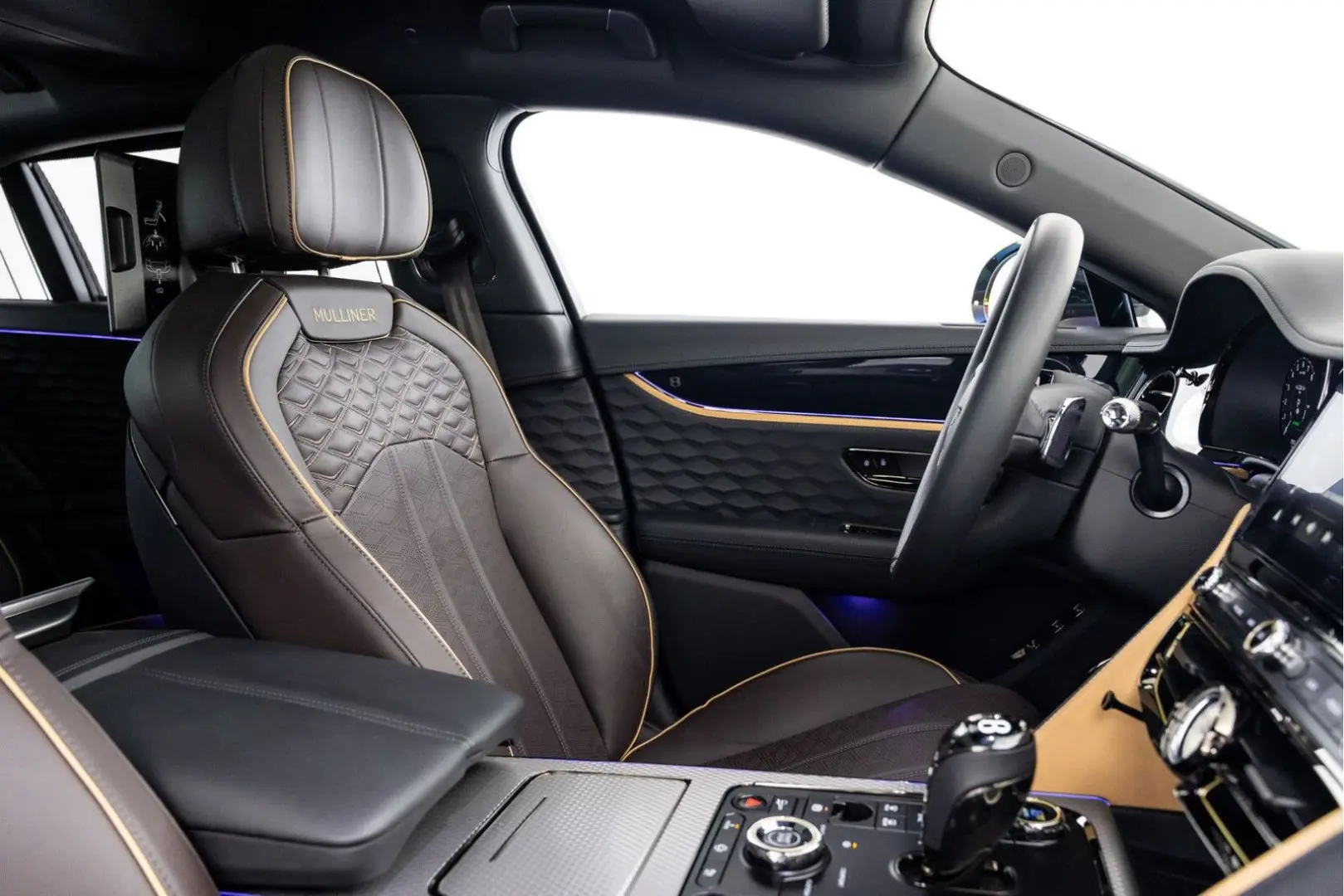 Flying Spur Mulliner V8 Hybrid MY25