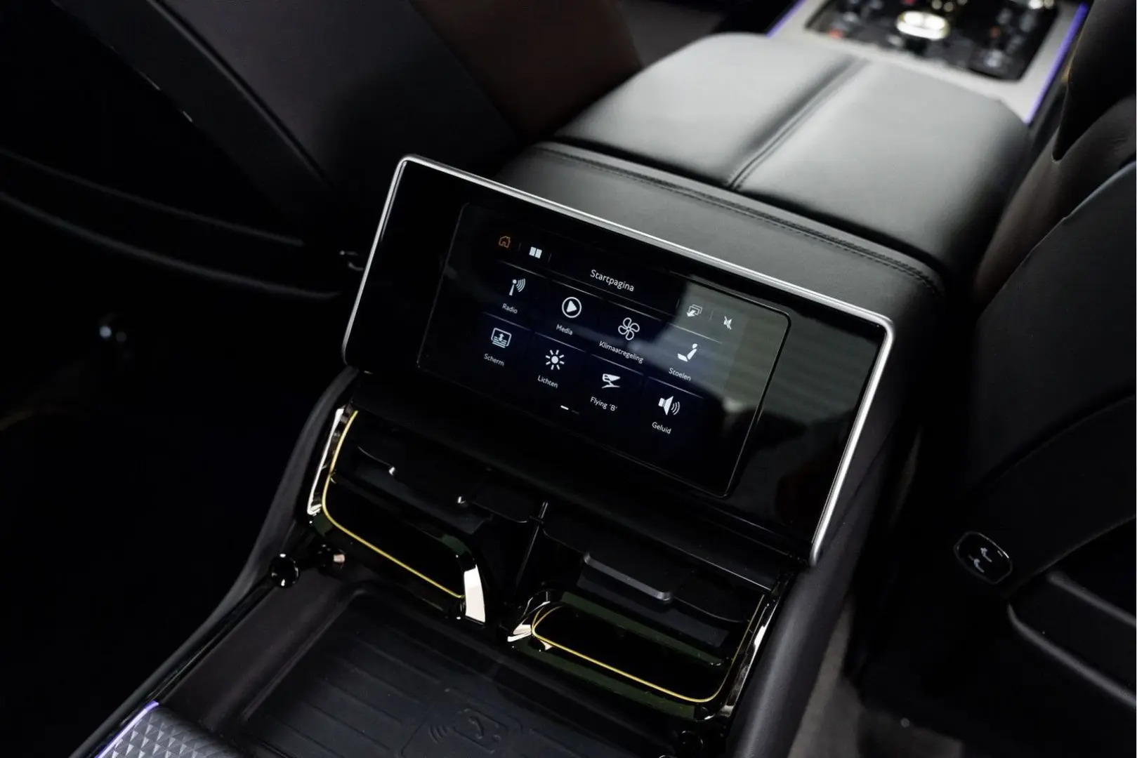 Flying Spur Mulliner V8 Hybrid MY25