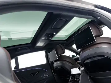 Flying Spur Mulliner V8 Hybrid MY25