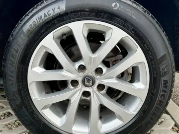 Renault Kadjar  carlig remorcare  135.000 km  garantie rate