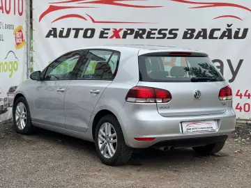 VOLKSWAGEN GOLF 1.4 TSI Highline