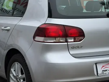 VOLKSWAGEN GOLF 1.4 TSI Highline