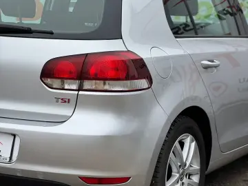 VOLKSWAGEN GOLF 1.4 TSI Highline