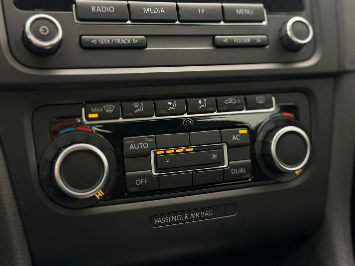 VOLKSWAGEN GOLF 1.4 TSI Highline