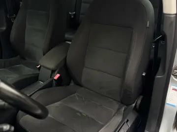 VOLKSWAGEN GOLF 1.4 TSI Highline