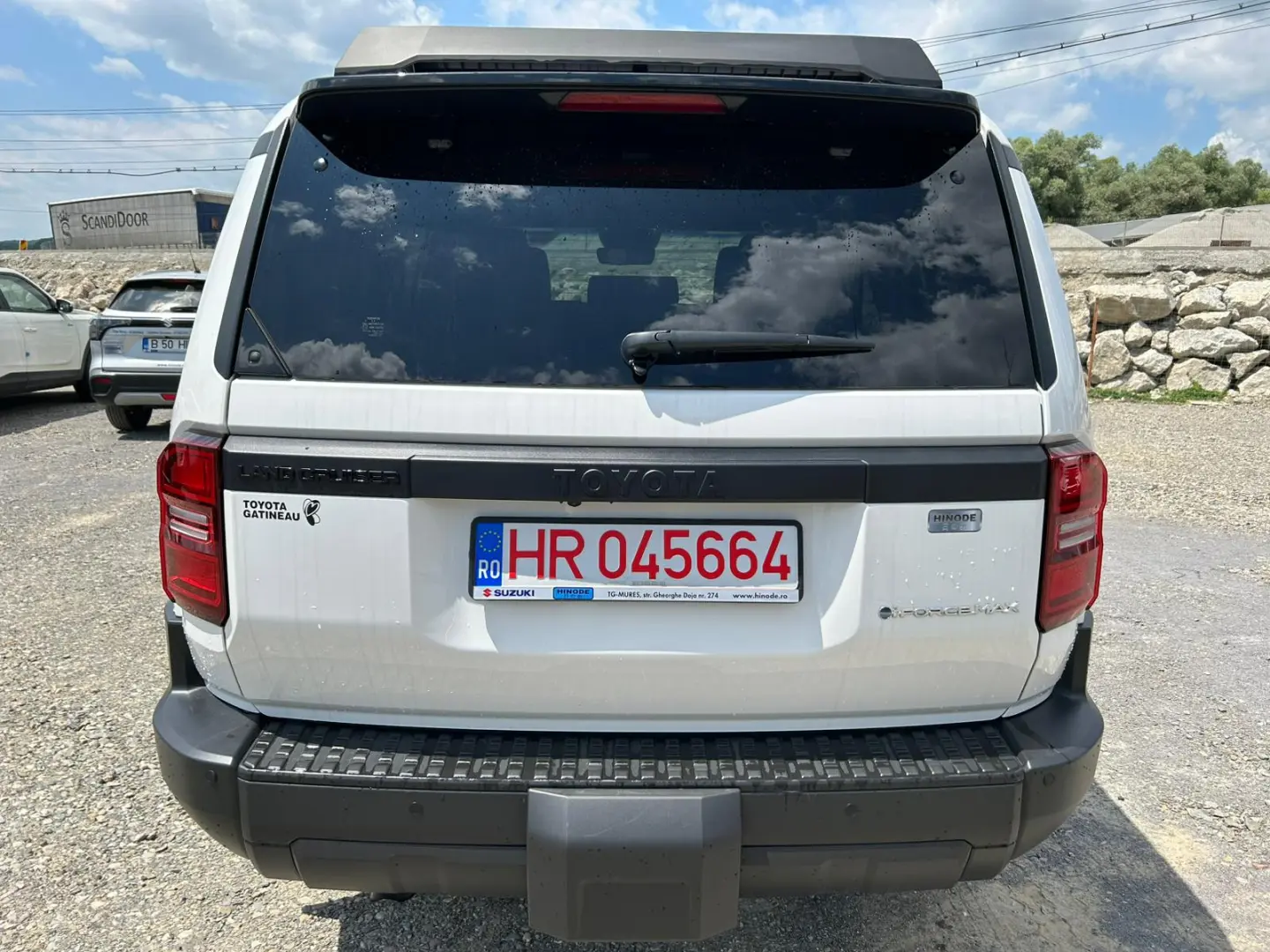 Toyota Land Cruiser 250 Benzină Hybrid
