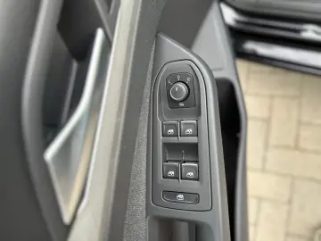 Volkswagen Golf Variant 2.0 TDI DSG