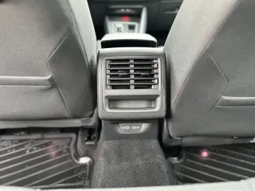 Volkswagen Golf Variant 2.0 TDI DSG