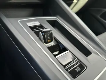 Volkswagen Golf Variant 2.0 TDI DSG