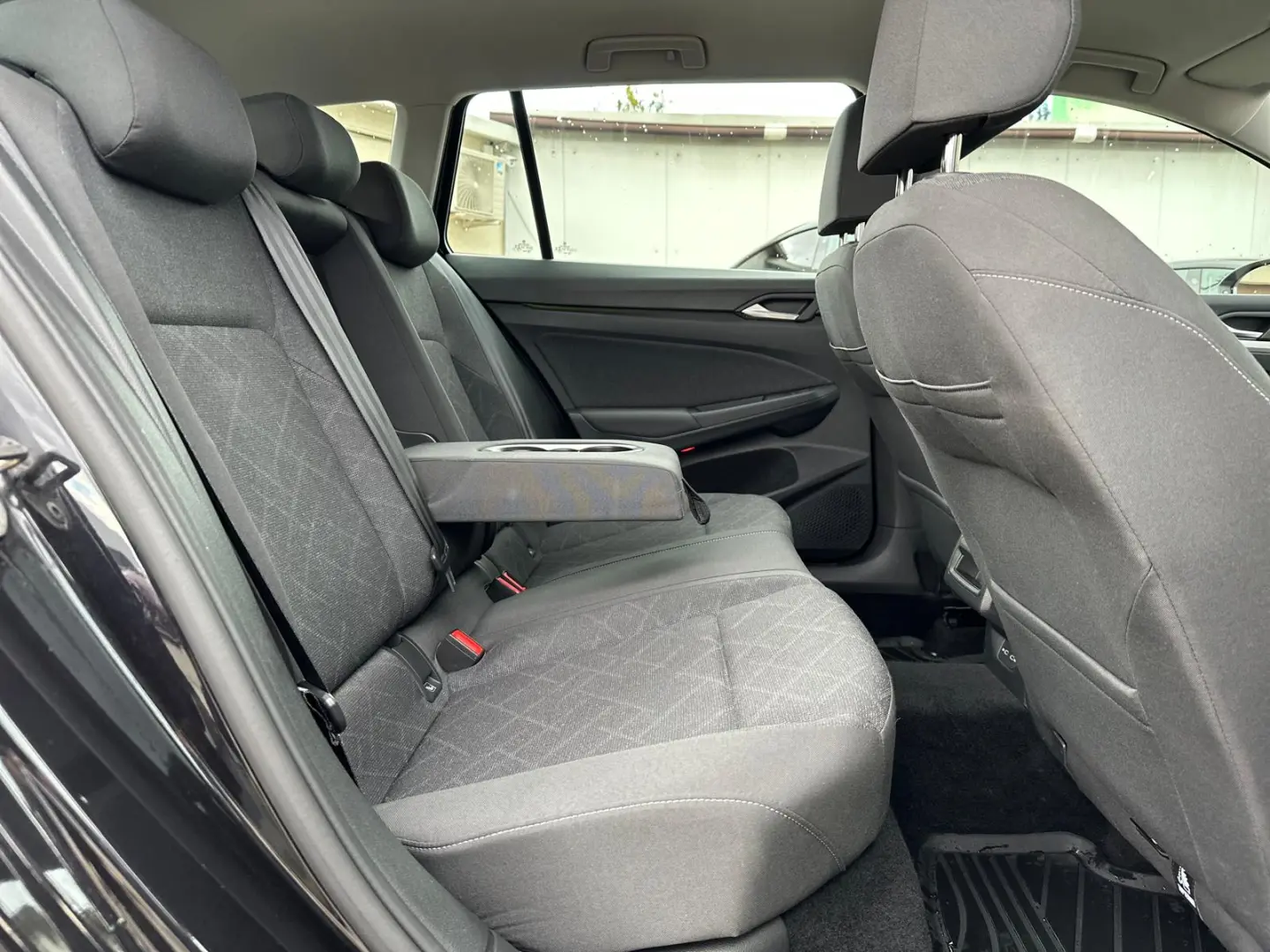 Volkswagen Golf Variant 2.0 TDI DSG