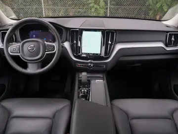 XC60 B4 LED AHK Key V-Leder Facelift FrontHeizng