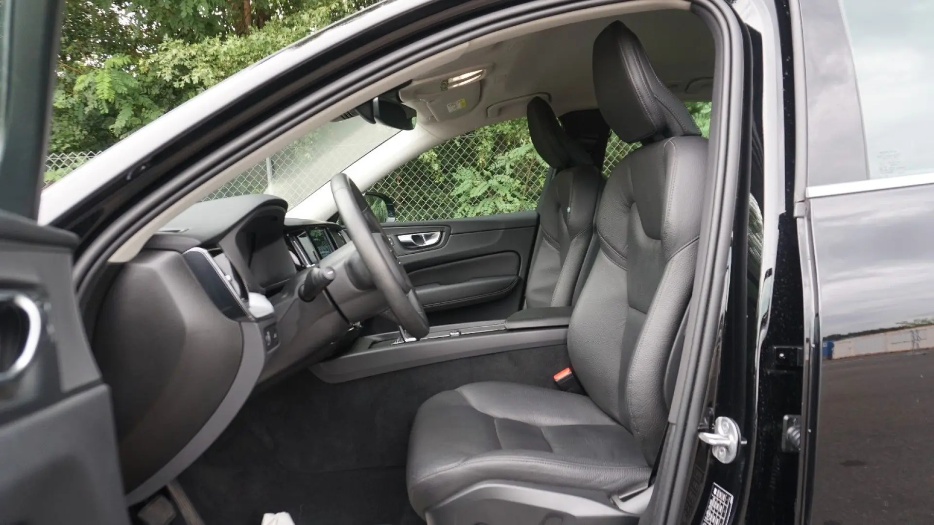 XC60 B4 LED AHK Key V-Leder Facelift FrontHeizng