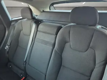 XC60 Momentum Pro Navi Carplay Kamera SHZ