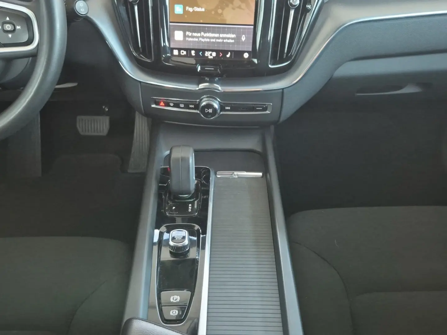 XC60 Momentum Pro Navi Carplay Kamera SHZ