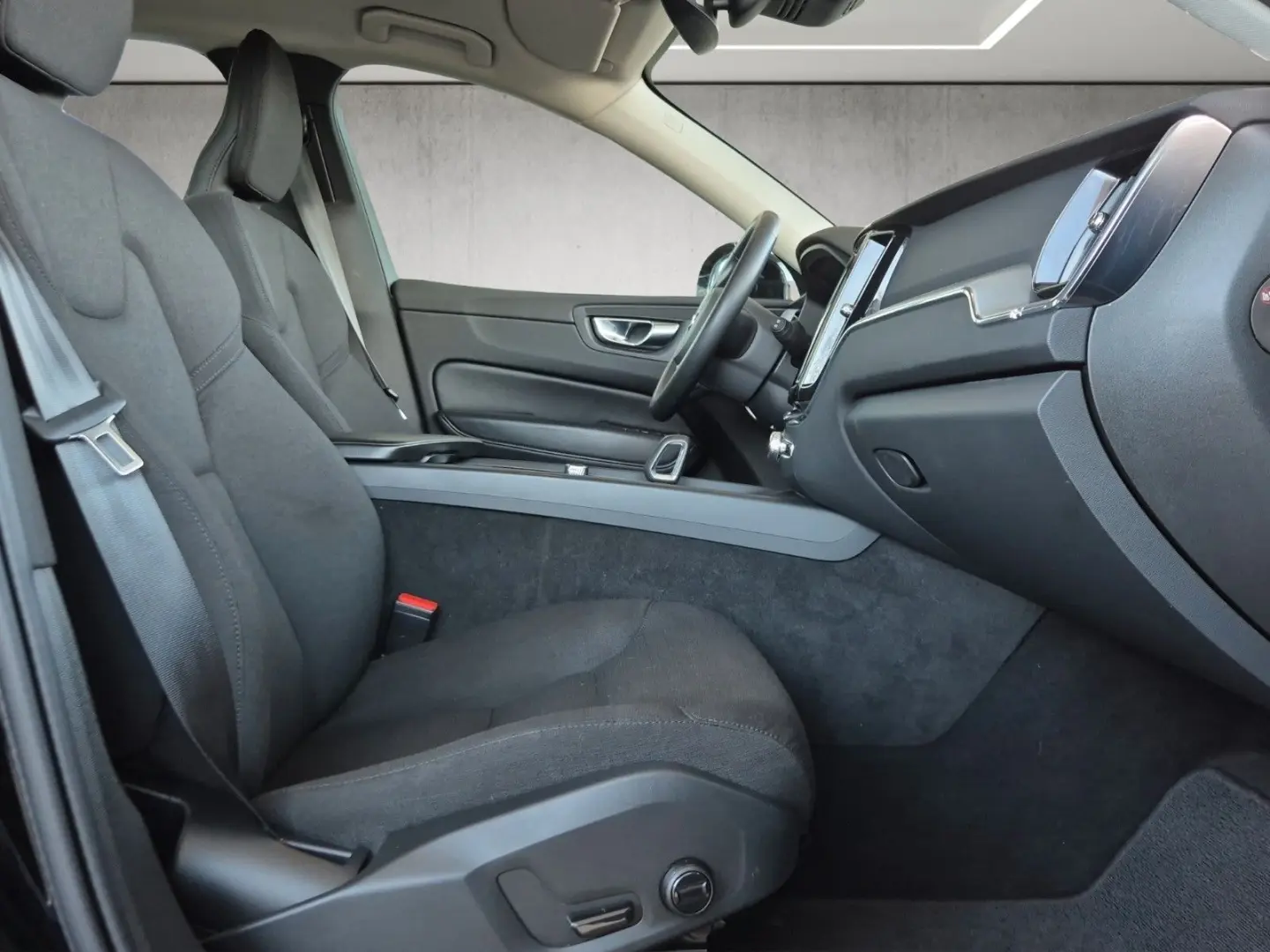 XC60 Momentum Pro Navi Carplay Kamera SHZ