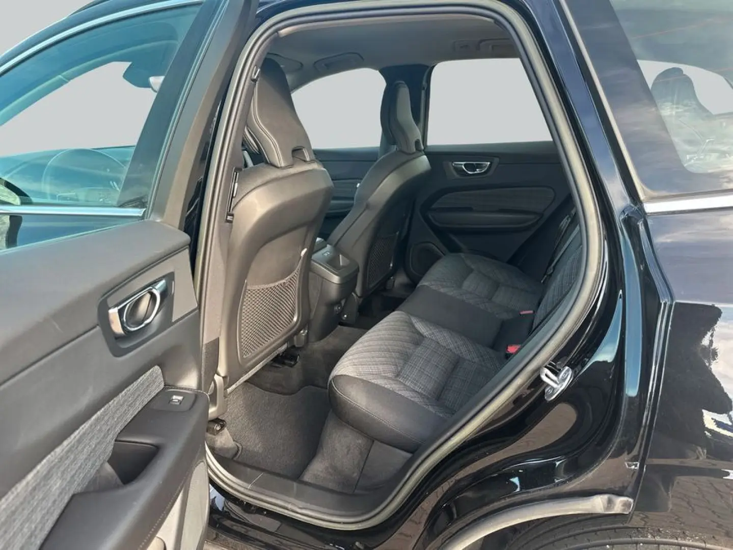 XC60 B4 D Core SiH FIS WINTER ISOFIX