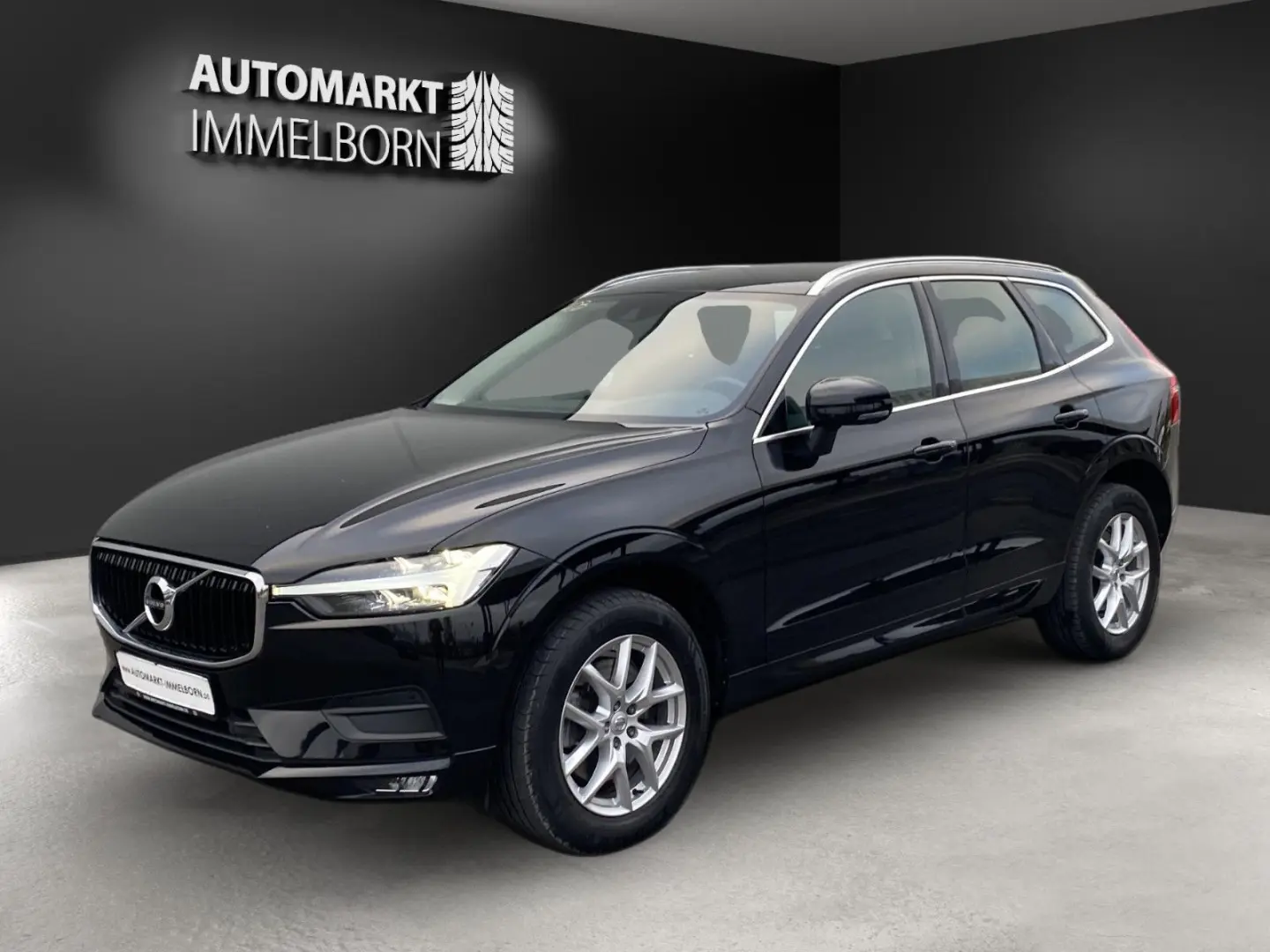 XC60 Momentum AWD Hybrid VollLED Navi Kamera