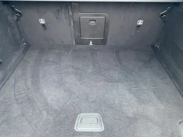 XC60 Momentum AWD Hybrid VollLED Navi Kamera