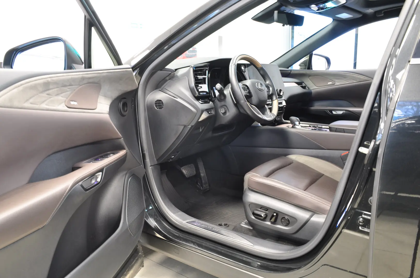 Lexus RX 350h Luxury MarkLevinson Sc Ventilate PANORAMA TVA