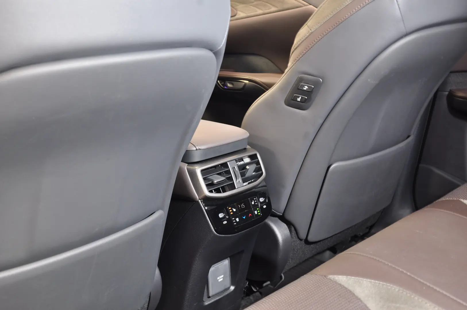 Lexus RX 350h Luxury MarkLevinson Sc Ventilate PANORAMA TVA