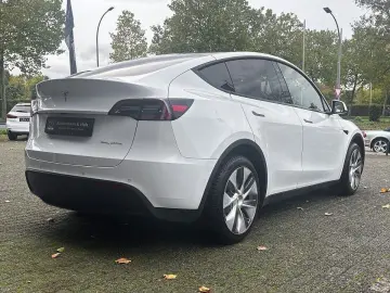 Model Y Long Range AWD  Klimaautomatik Rückfahrk