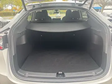 Model Y Long Range AWD  Klimaautomatik Rückfahrk