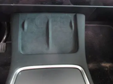 Model Y Long Range Dual AWD AHK