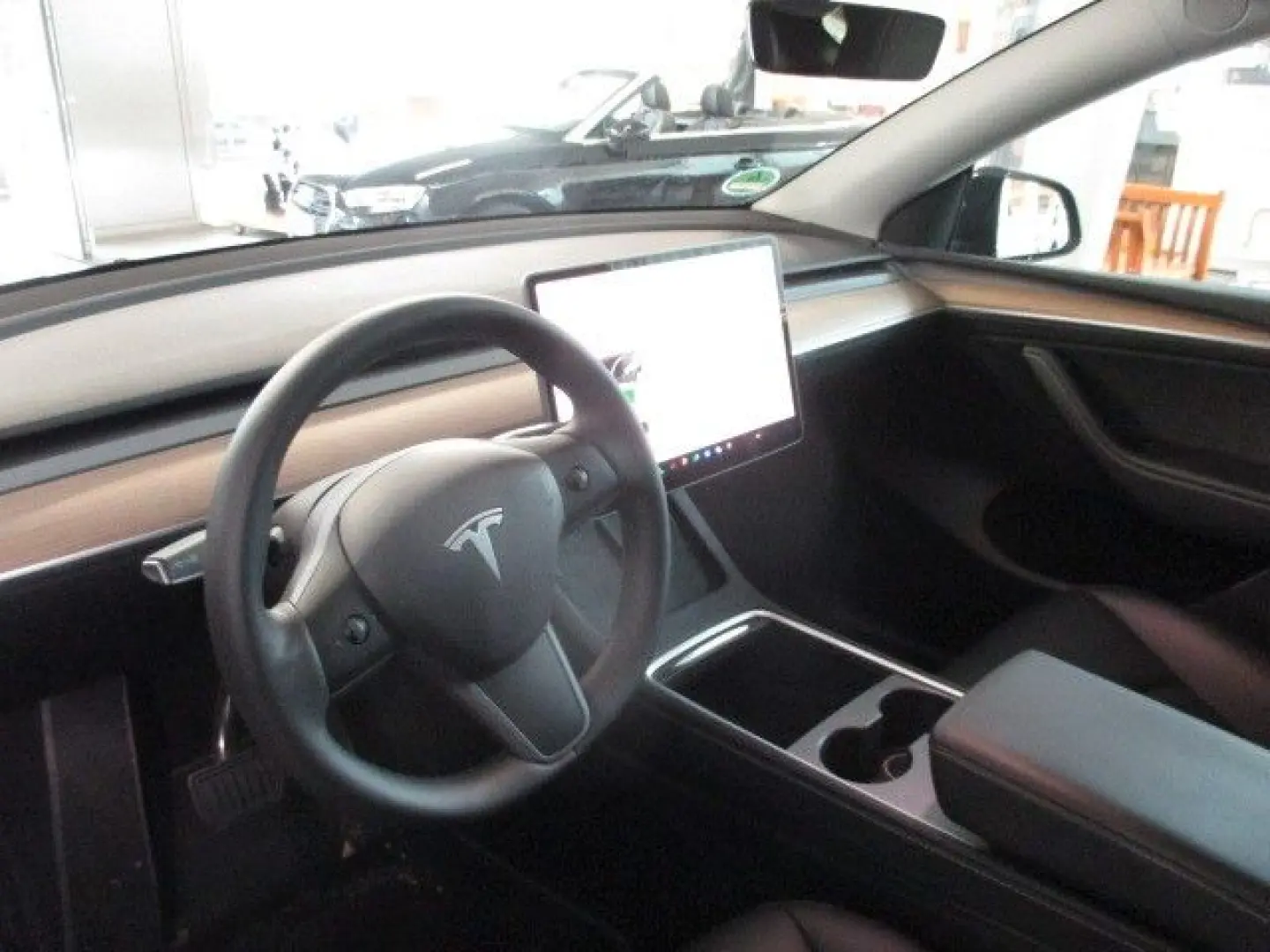 Model Y Long Range Dual AWD AHK