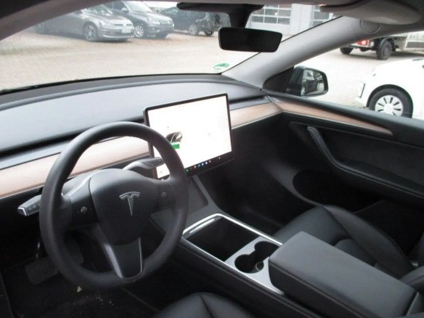 Model Y Long Range Dual AWD AHK