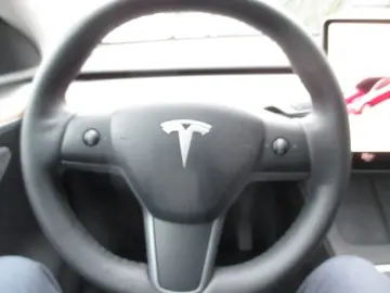 Model Y Long Range Dual AWD AHK