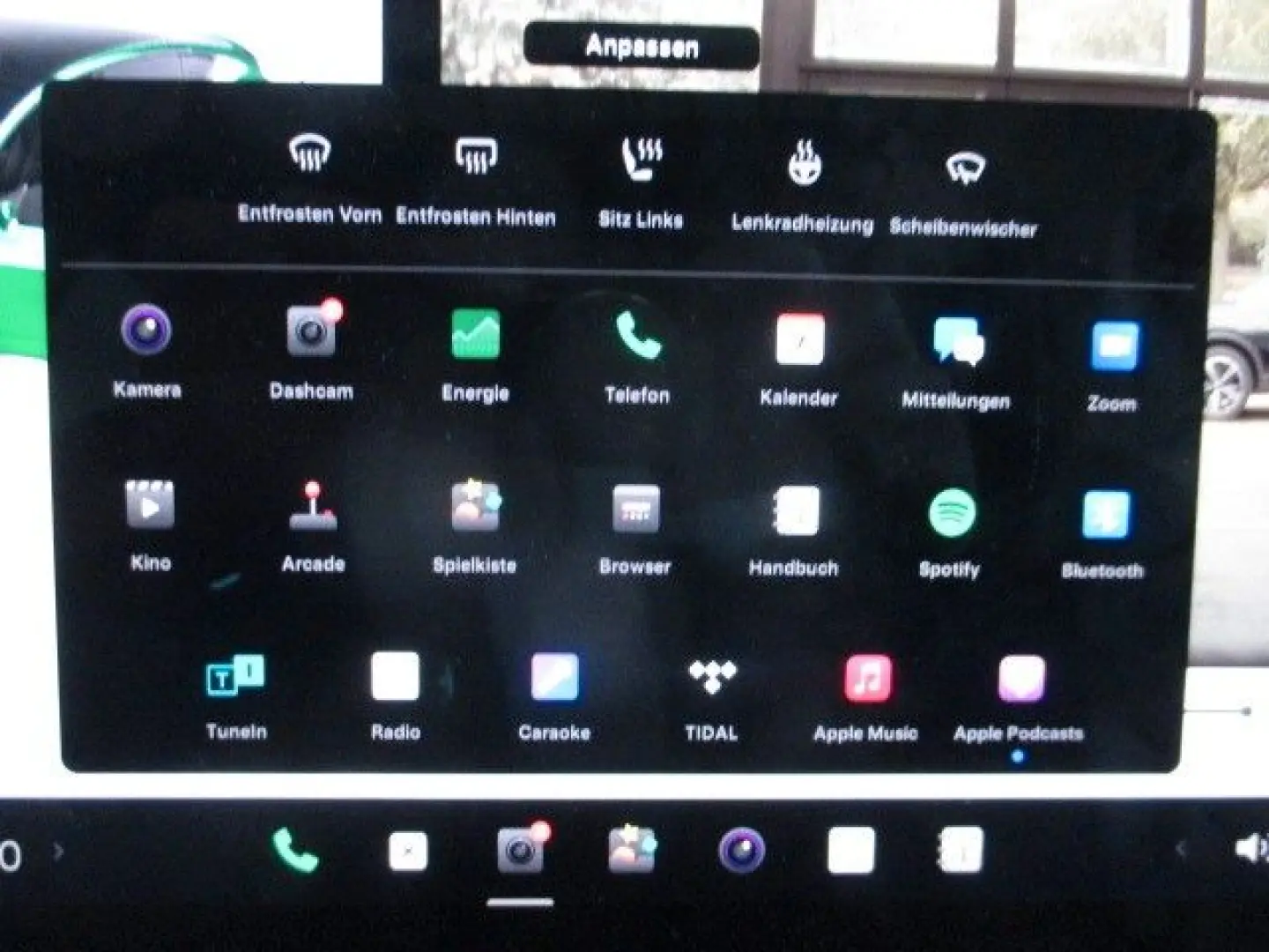 Model Y Long Range Dual AWD AHK