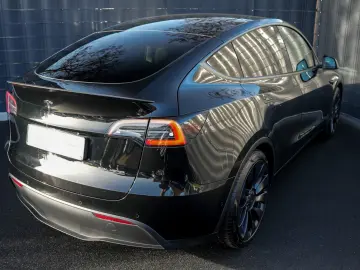 Model Y Performance Dual AWD PANO ACC AUTOPILOT