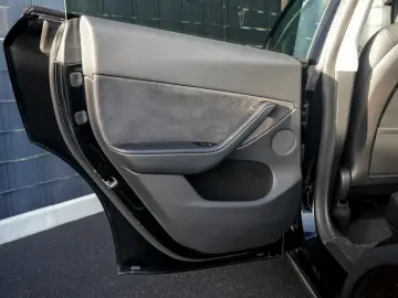 Model Y Performance Dual AWD PANO ACC AUTOPILOT