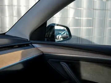 Model Y Performance Dual AWD PANO ACC AUTOPILOT