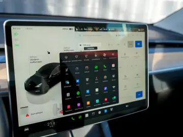 Model Y Performance Dual AWD PANO ACC AUTOPILOT
