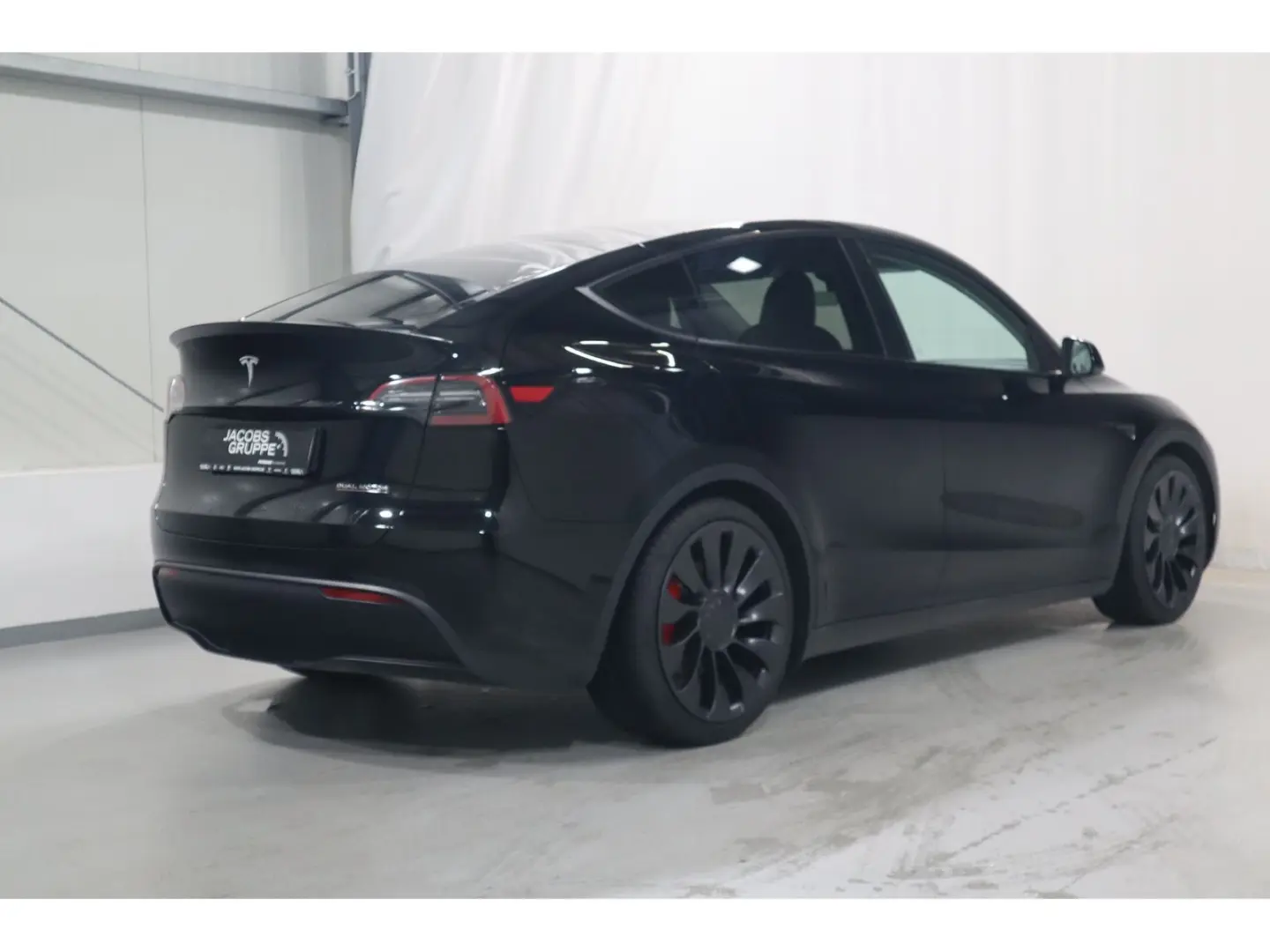 Model Y Performance Dual AWD SH LED