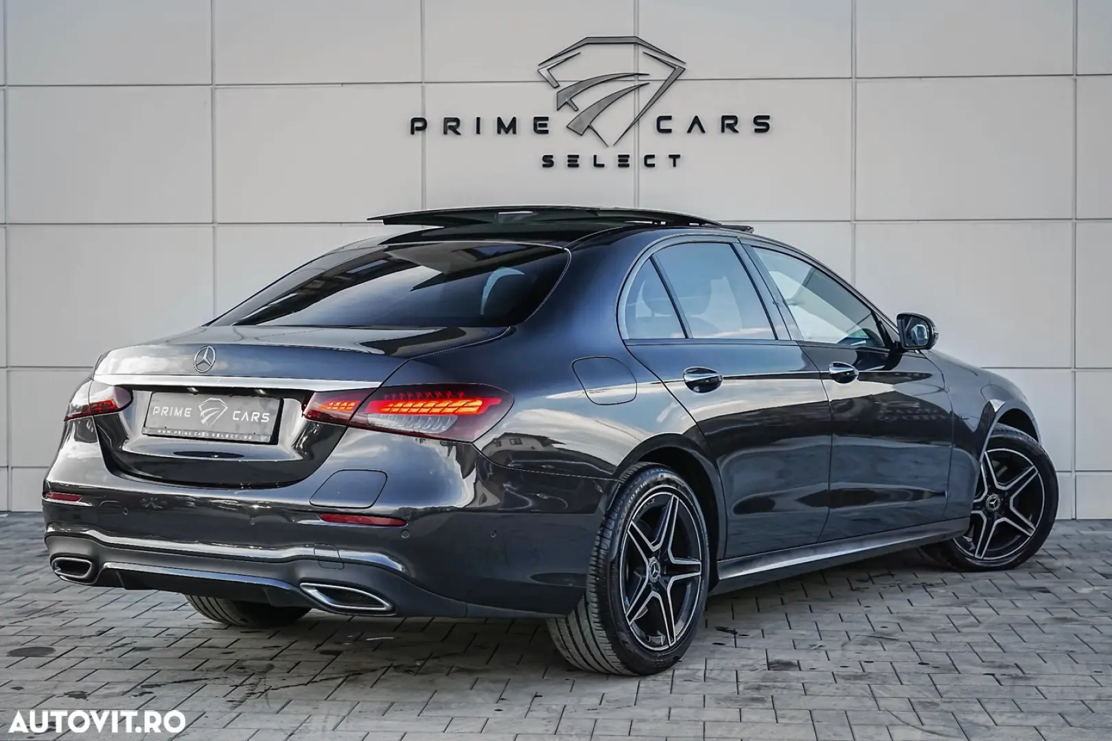 Mercedes-Benz E 300 9G-TRONIC AMG Line