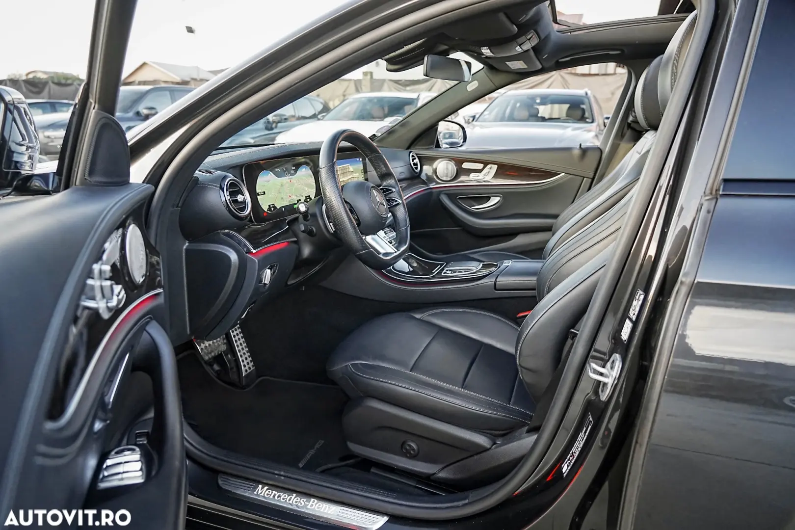 Mercedes-Benz E 300 9G-TRONIC AMG Line