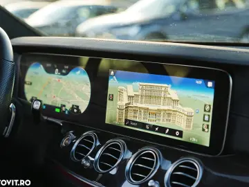 Mercedes-Benz E 300 9G-TRONIC AMG Line