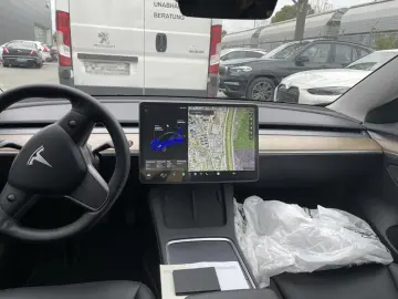 Model 3 Long Range Dual Wärmepumpe  ACC KAM LED