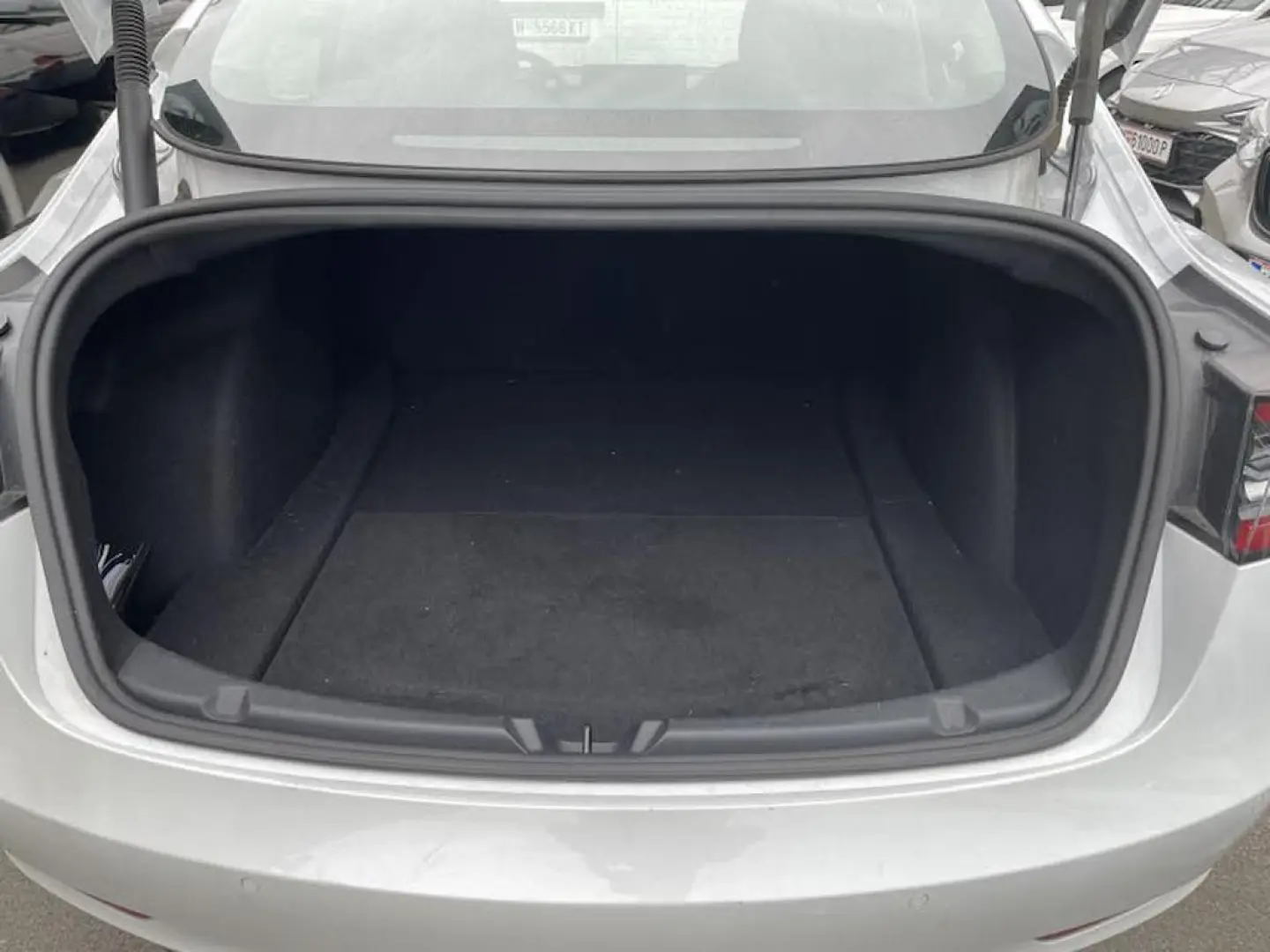 Model 3 Long Range Dual Wärmepumpe  ACC KAM LED