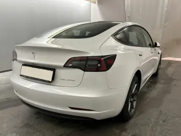 Model 3 Long Range Dual 75 kWh AWD Long Range Du