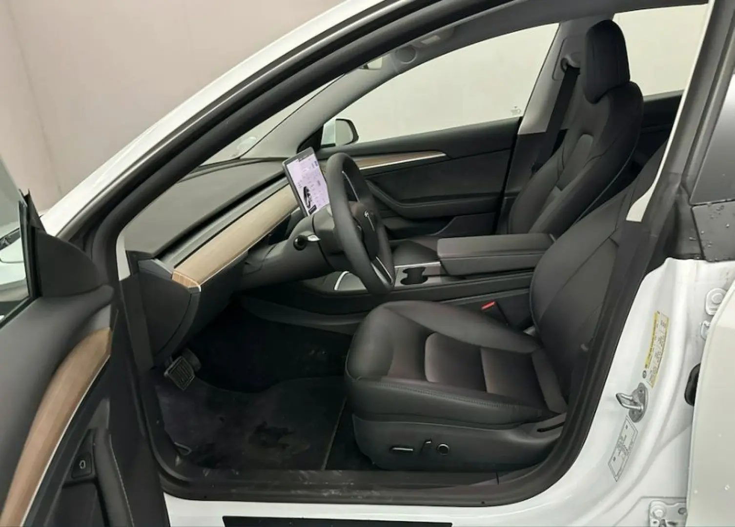 Model 3 Long Range Dual 75 kWh AWD Long Range Du