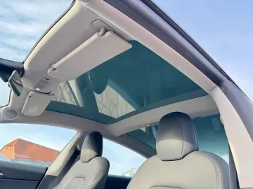 Model 3 Long Range AWD Facelift